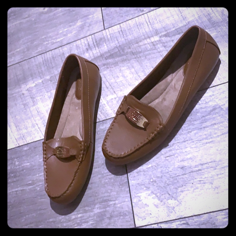 Jones New York Signature Shoes